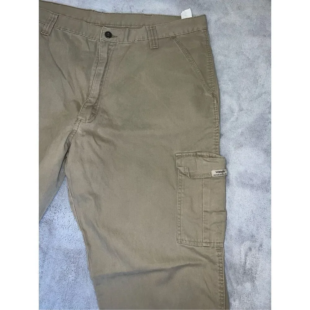 Wrangler Men’s Khaki Hiking Pants 40x30 Cotton Cargo